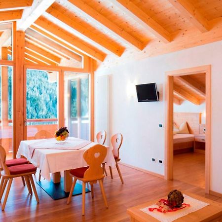 Apartament Ciasa Col Cuch La Villa  Zewnętrze zdjęcie